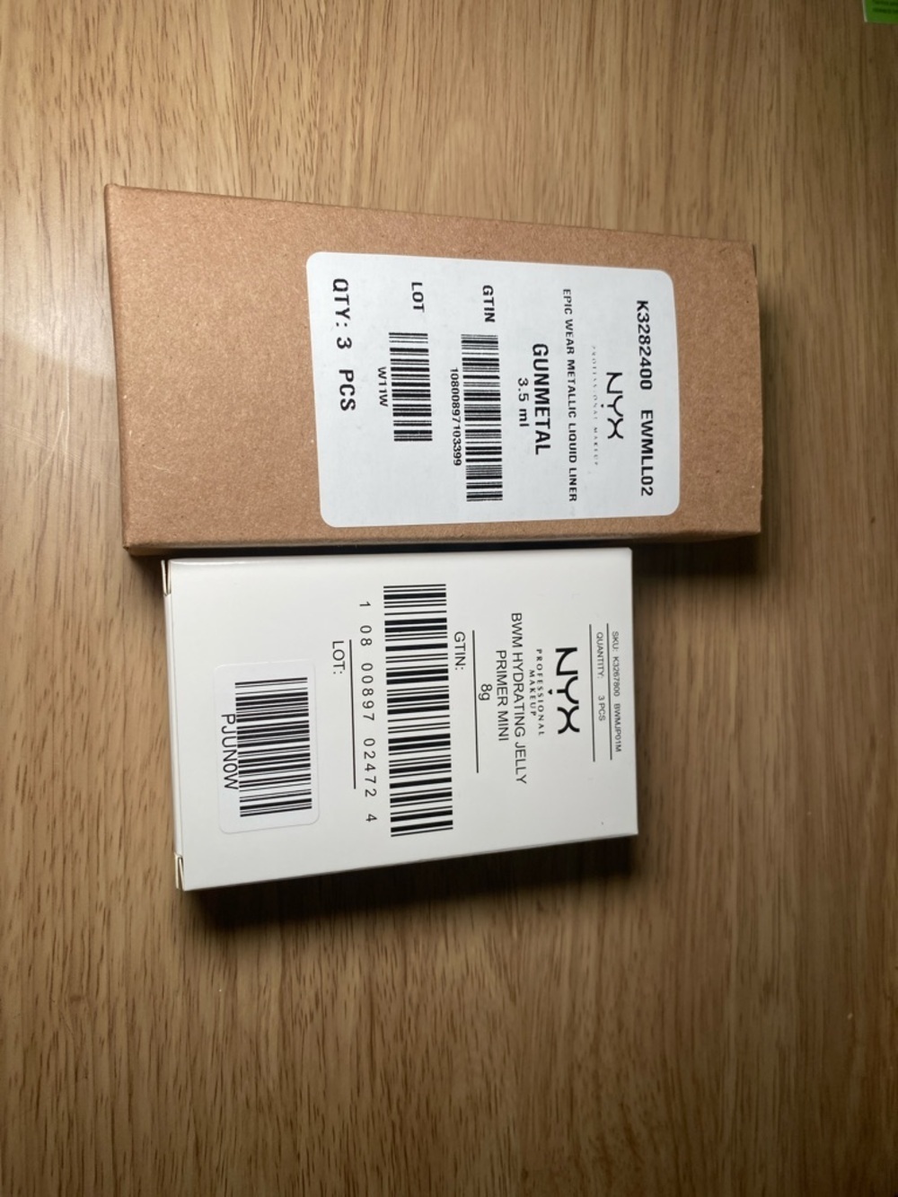NYX liquid eyeliner and Primer Mini Product Duo in Brown and White Packaging